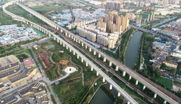 中央政治局委员、书记处书记等向党中央和习近平总书记述职