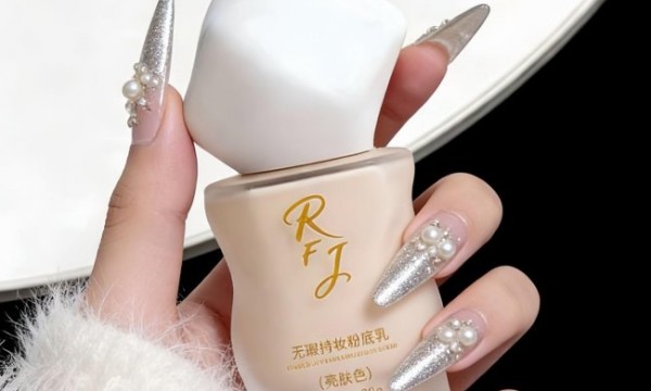 2026年敏感肌推荐哪款粉底液？6款高口碑粉底液推荐，滋润持妆不氧化