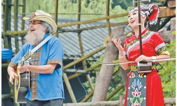 把中国故事唱给全世界听（我和中国的故事）