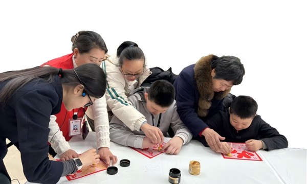 新春走基层丨拓印绘福马 文博年味浓