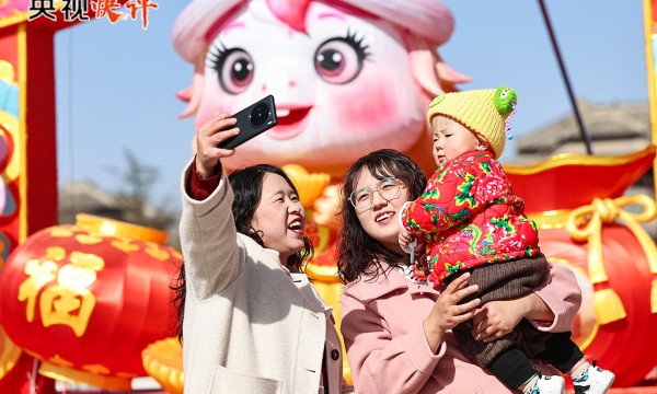 【央视快评】在中国式现代化新征程上策马扬鞭 勇往直前